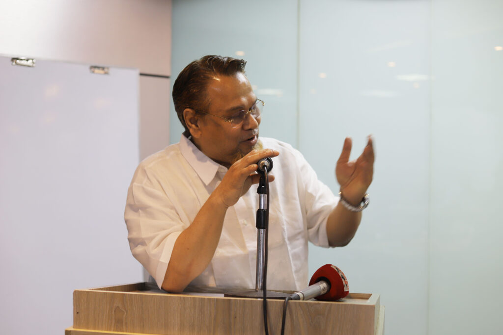 Syed Nuruddin Ahmed speaking at a publication event
